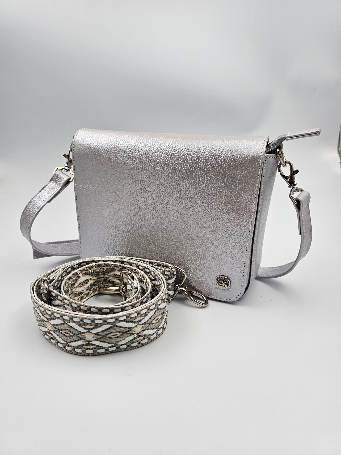 SILVER LIGHT (+I.V)